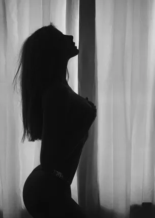 Лаура - Фото 1